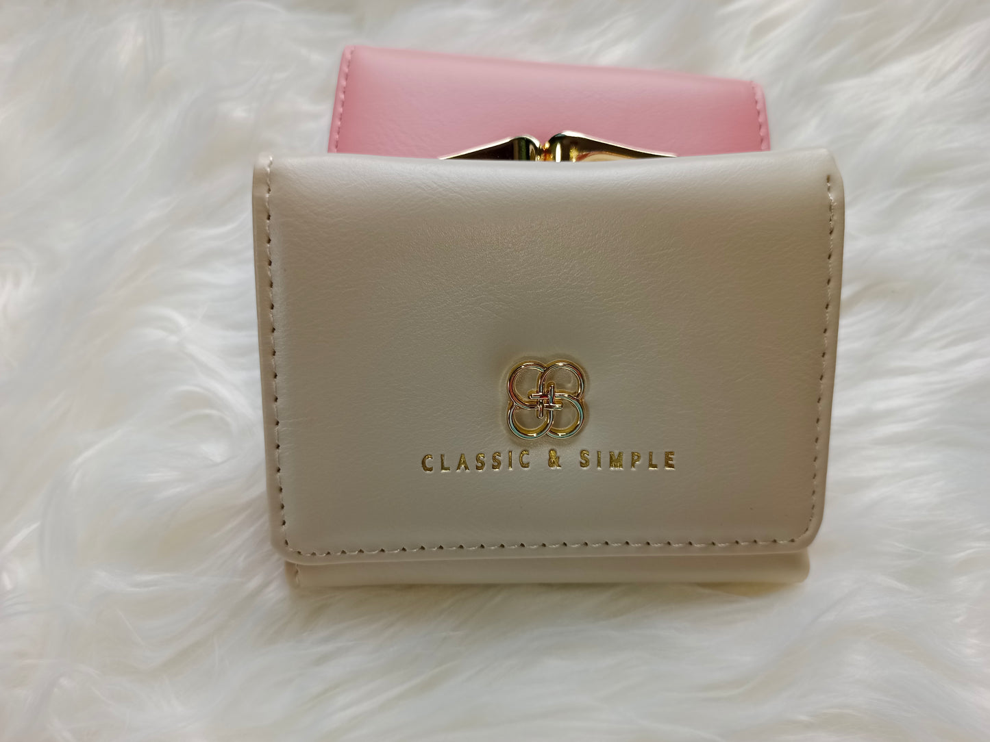 New arrival hand pars đđ. CLASSIC & SIMPLE