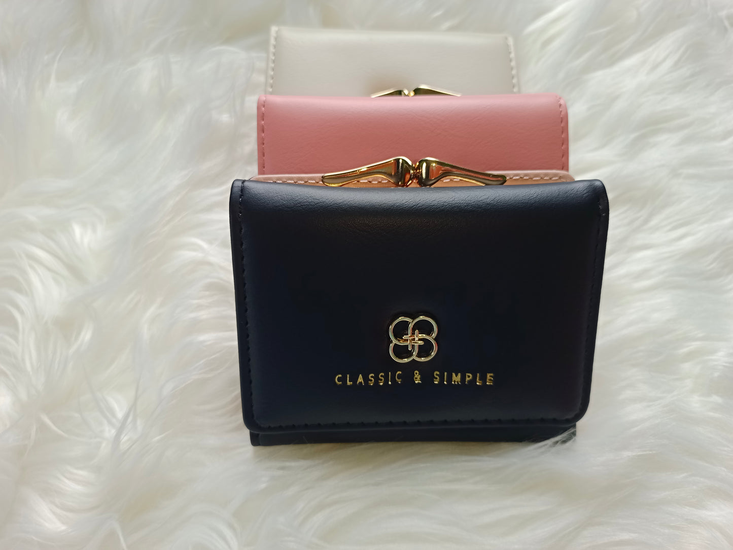 New arrival hand pars đđ. CLASSIC & SIMPLE